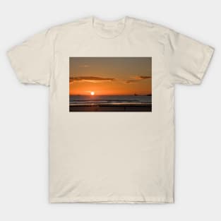 Winter sunrise in Northumberland T-Shirt